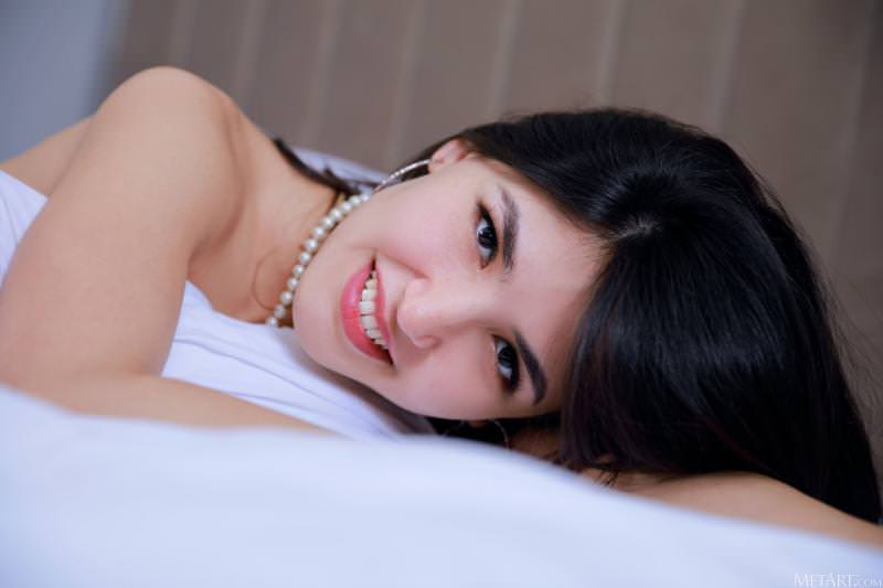 Azumi Liu Это